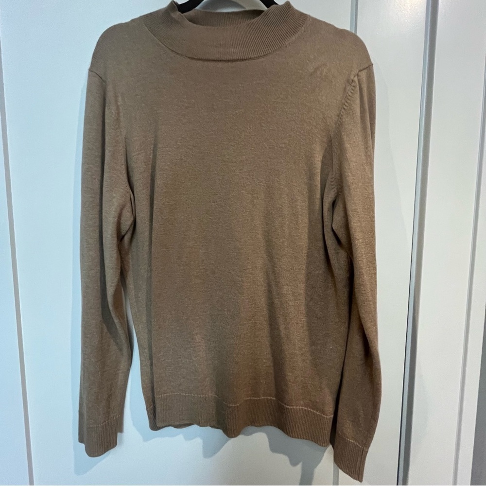 Amazon Essentials Beige Knit Sweater